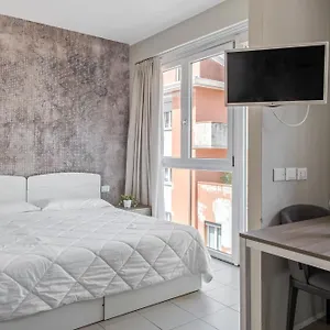 myhospitality-via-gattamelata-apartments.hotelinveneto.com/